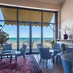 Palace Hotel Diano Marina