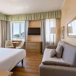 Hotel Palace *