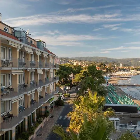 Palace * Diano Marina