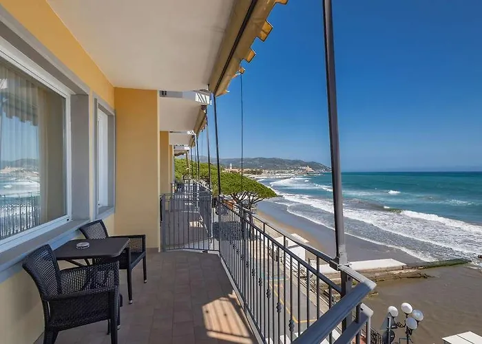 Hotell Palace Diano Marina