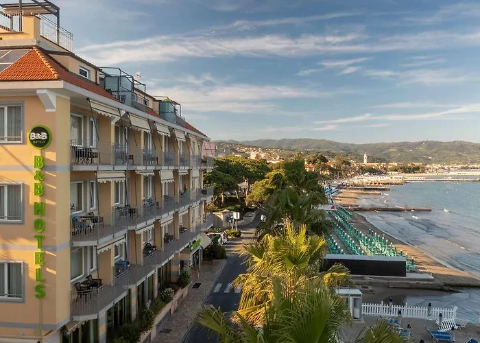 Palace * Diano Marina